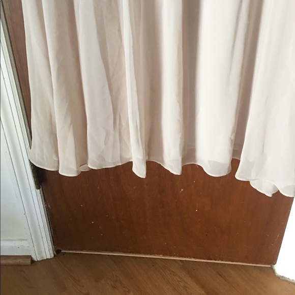 🎉 HP 6.9.18 🎉 Jessica Howard Embroidered Gown - Picture 6 of 8